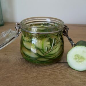 Bocal de pickles de concombres